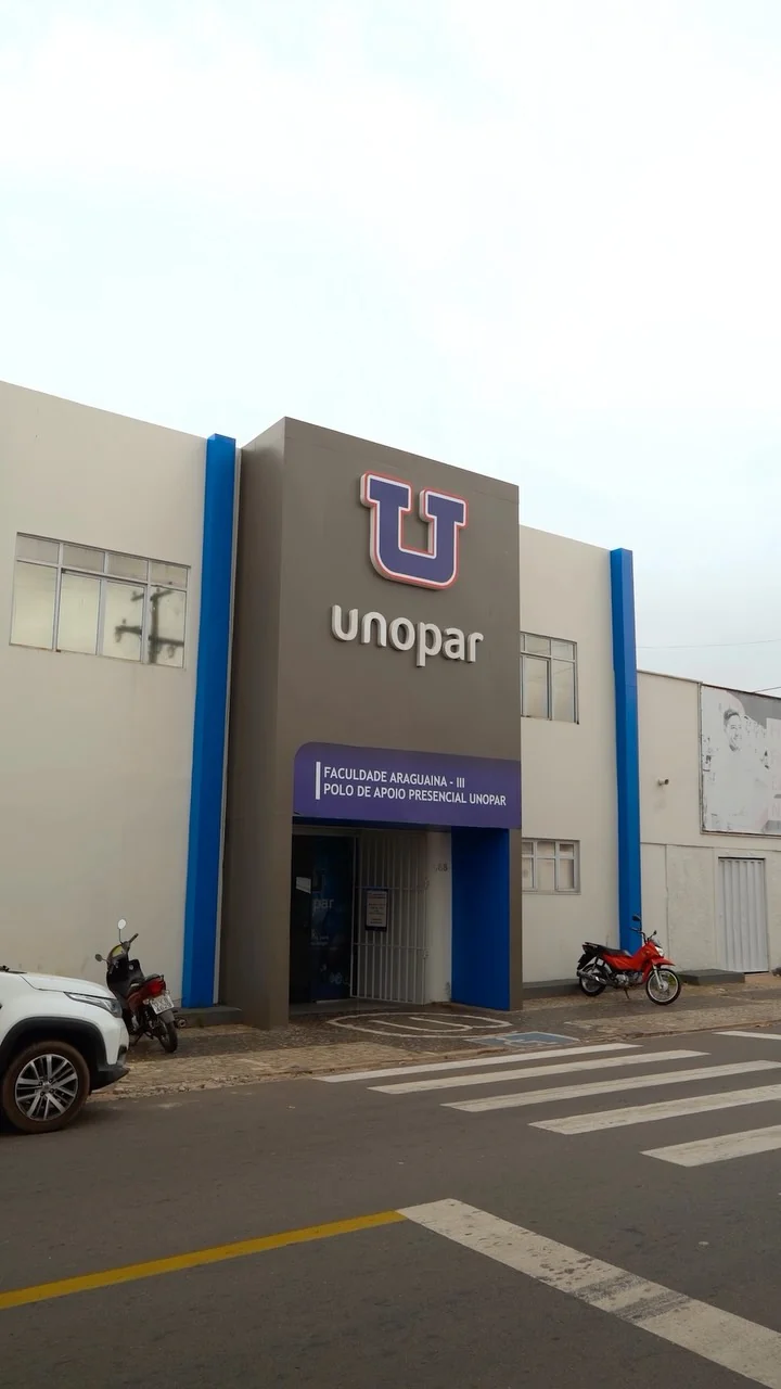 Fachada da Unopar revitalizada pela Play Print